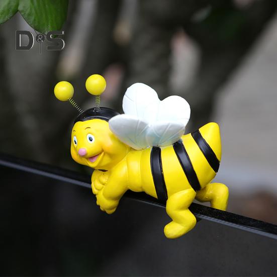2 Pcs Bee Planter Ornament Hanging Bee Sculpture Resin Cartoon Honeybee Figurine for Potted Plants Flower Pot Edge Decor