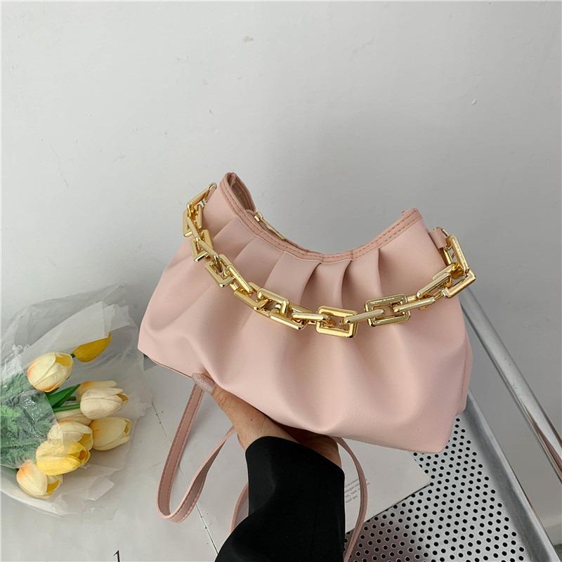 Autumn new fashionable gold chain single shoulder armpit bag pleated bag simple portable oblique span women's bag