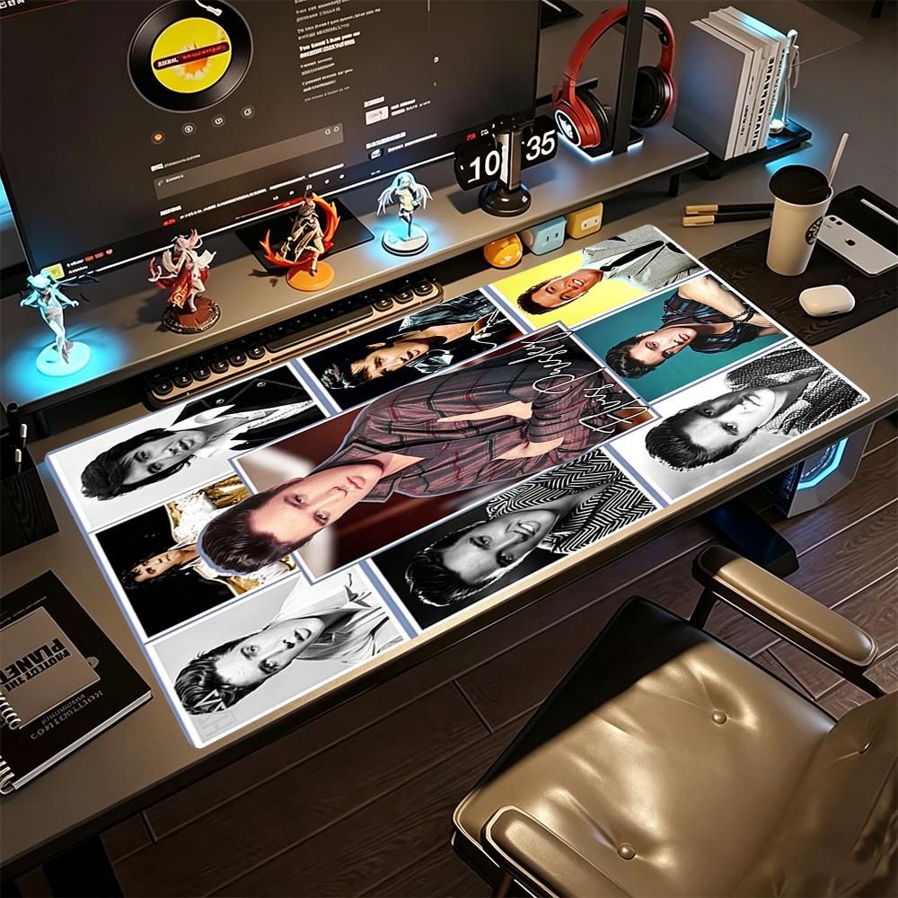 Elvis Presley Großes Mauspads Gaming Laptop Mauspads Schreibtischmatte Rutschfeste Gummibasis Perfekt für Büro Laptop Gaming Setup