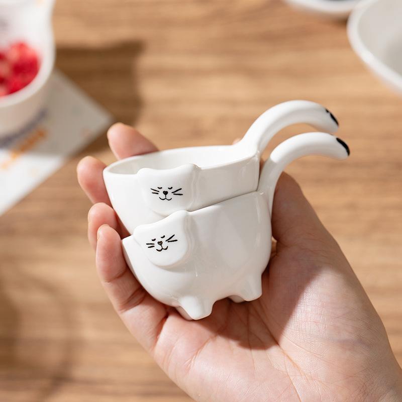 1/2 PCS Ceramic Sauce Dish with Handle Cute Rabbit Cat Seasoning Dish Sushi Dipping Bowl Serving Snack Plate Kitchen Supplies
