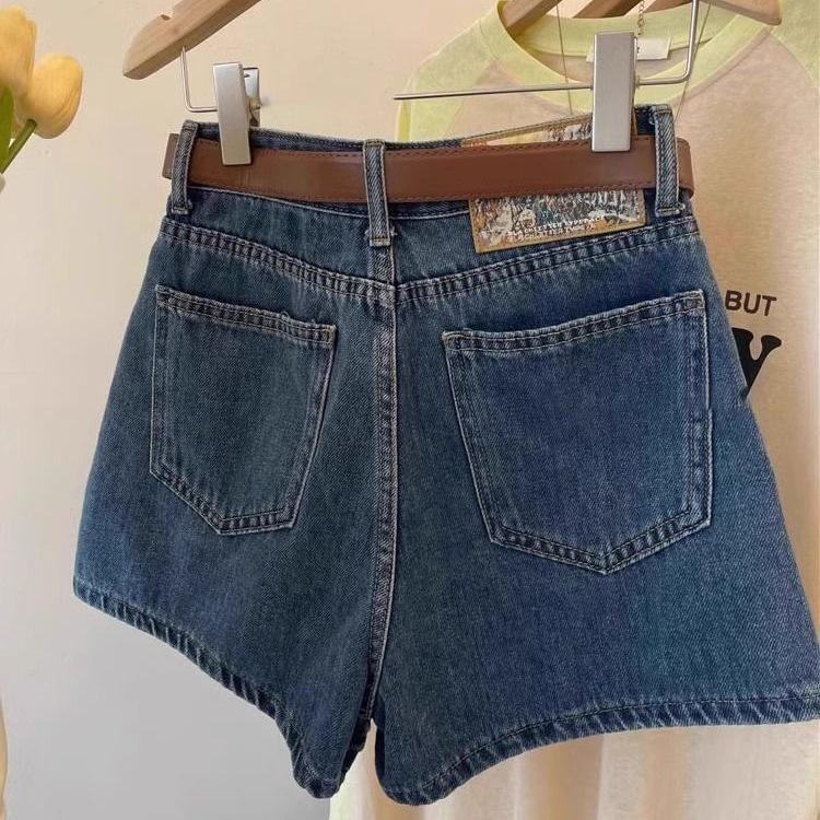 Pear-Shaped Retro Blue High-Waisted Denim Shorts for Women – Summer Plus Size & Petite A-Line Wide-Leg Fit