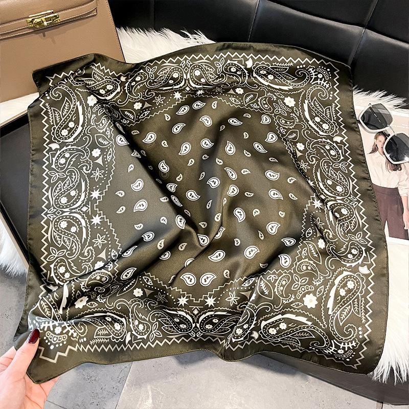 71Cm silk scarf women's high-end sense European and American hot-selling printed fashion scarf retro paisley cashew flower satin square scarf