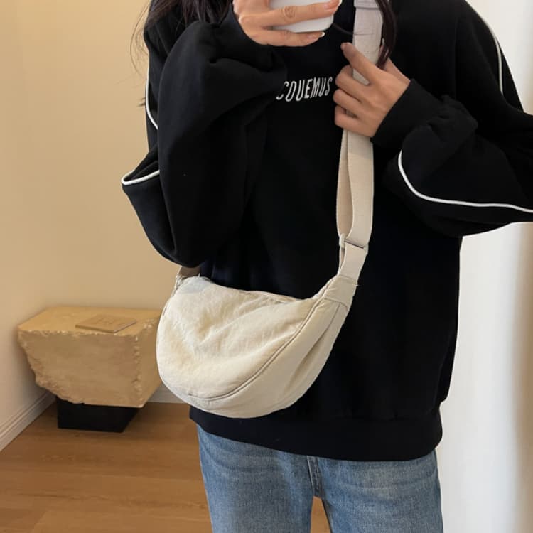 New Fashionable Women's Dumpling Bag Messenger Bag