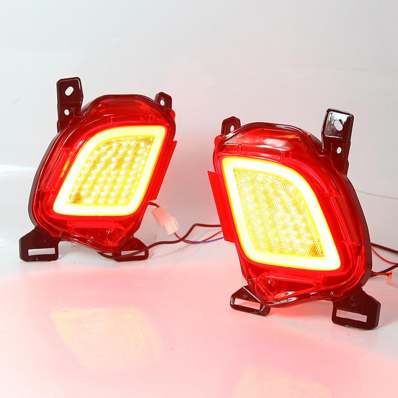 1 Pair reflector LED Rear Bumper Light Fog Lamp Brake Light Turn Signal For Toyota Highlander 2015 2016 2017 2018