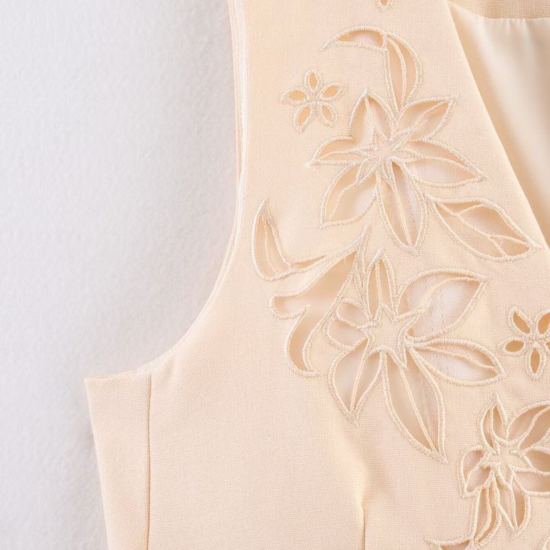 Kaslead New Women Clothes Western Style Hollow Embroidery Style Vest Top Casual Shorts Set