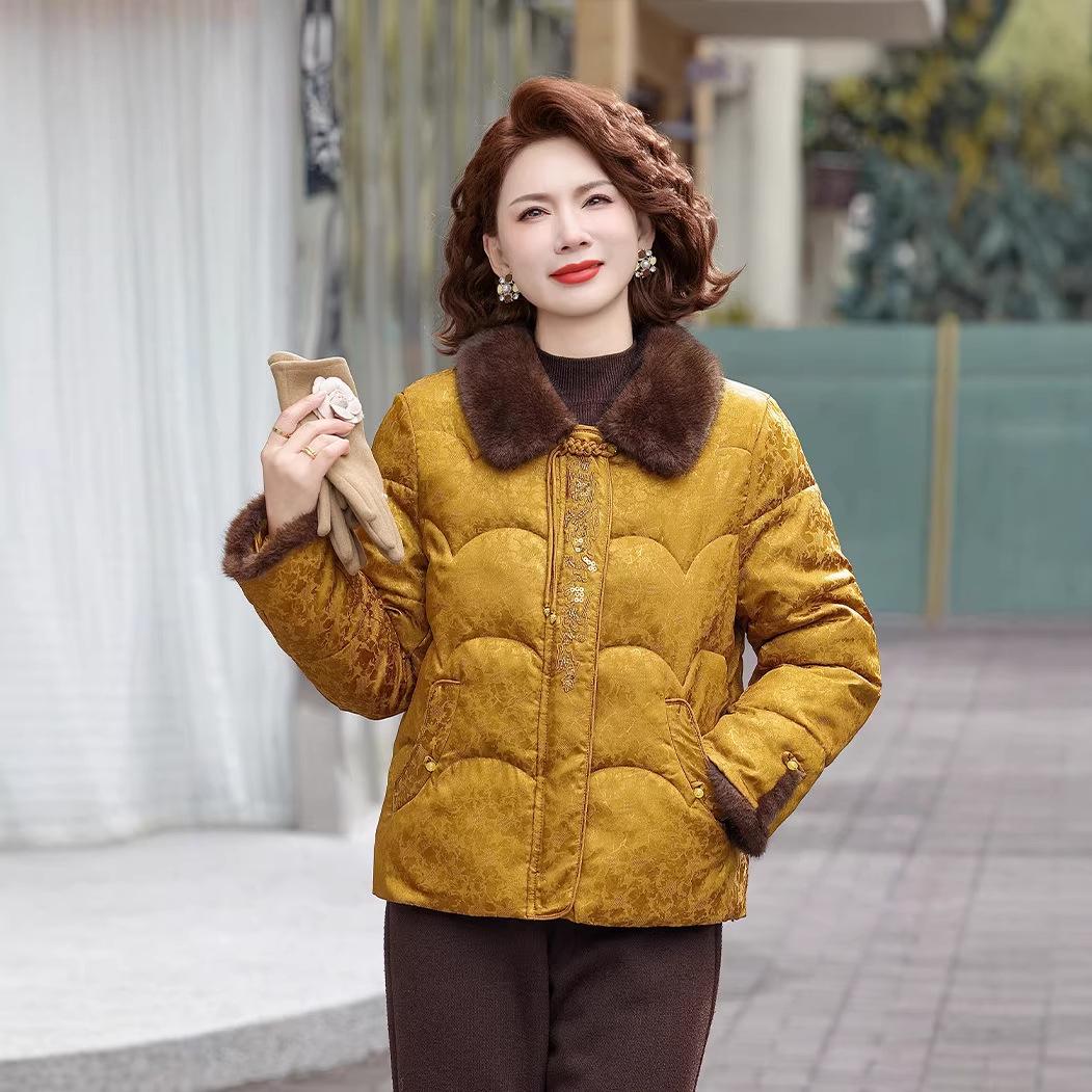 

Winter Embroidered Cotton Jacket with Fur Collar for Women Over 50 2XL (recommended 110-125 lbs)