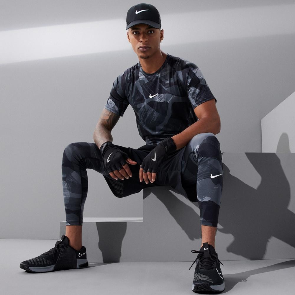 Nike Dry Fit Club Structure Swoosh Cap Fb5625 010