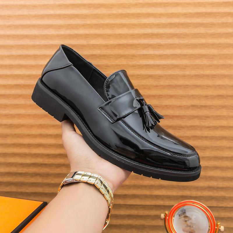 Men s Fashion Tassel Loafers - Patent Leather, Solid Color, Korean Style, Nightclub Barber Shoes 39