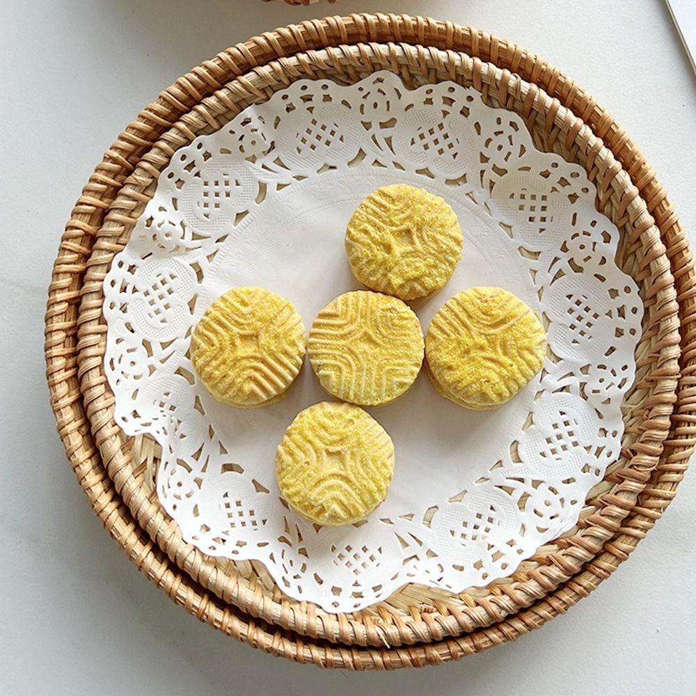 Handmade Storage Basket Bamboo Rattan Candy Plate Desktop Ornament Pastry Plate Snacks