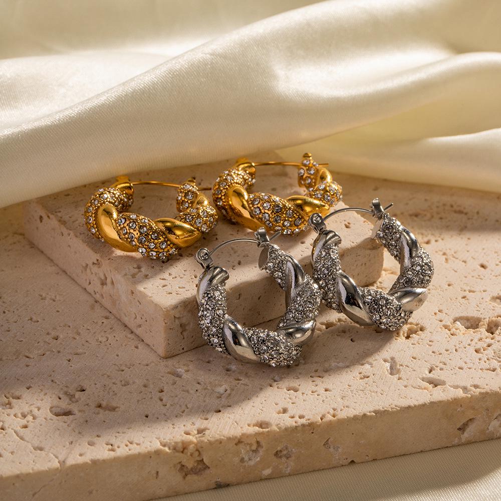 18K Gold & Zircon U-Shaped Irregular Twisted Earrings for Women