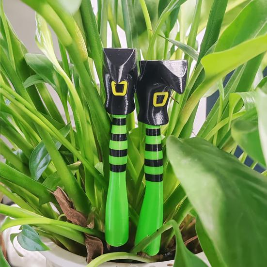huaqianguhh 1 Pair Witch Legs Planter Decorations, Plastic Leg Insert Ornaments, Halloween Flower Pot Decoration for Outdoor Indoor Potted Plants
