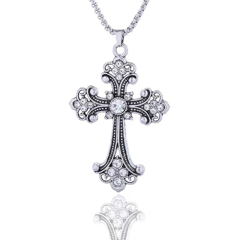 Accessori Collana a Motivo Traforato Collana con Ciondolo a Croce con Diamanti Colorati Catena Semplice Retro Versatile per Maglione
