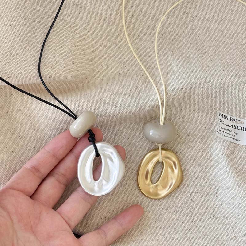 Vintage Irregular Frosted Circular Pendant Necklace for Women Girl Unique Design Long Rope Chain Necklace Christmas Jewelry Gift