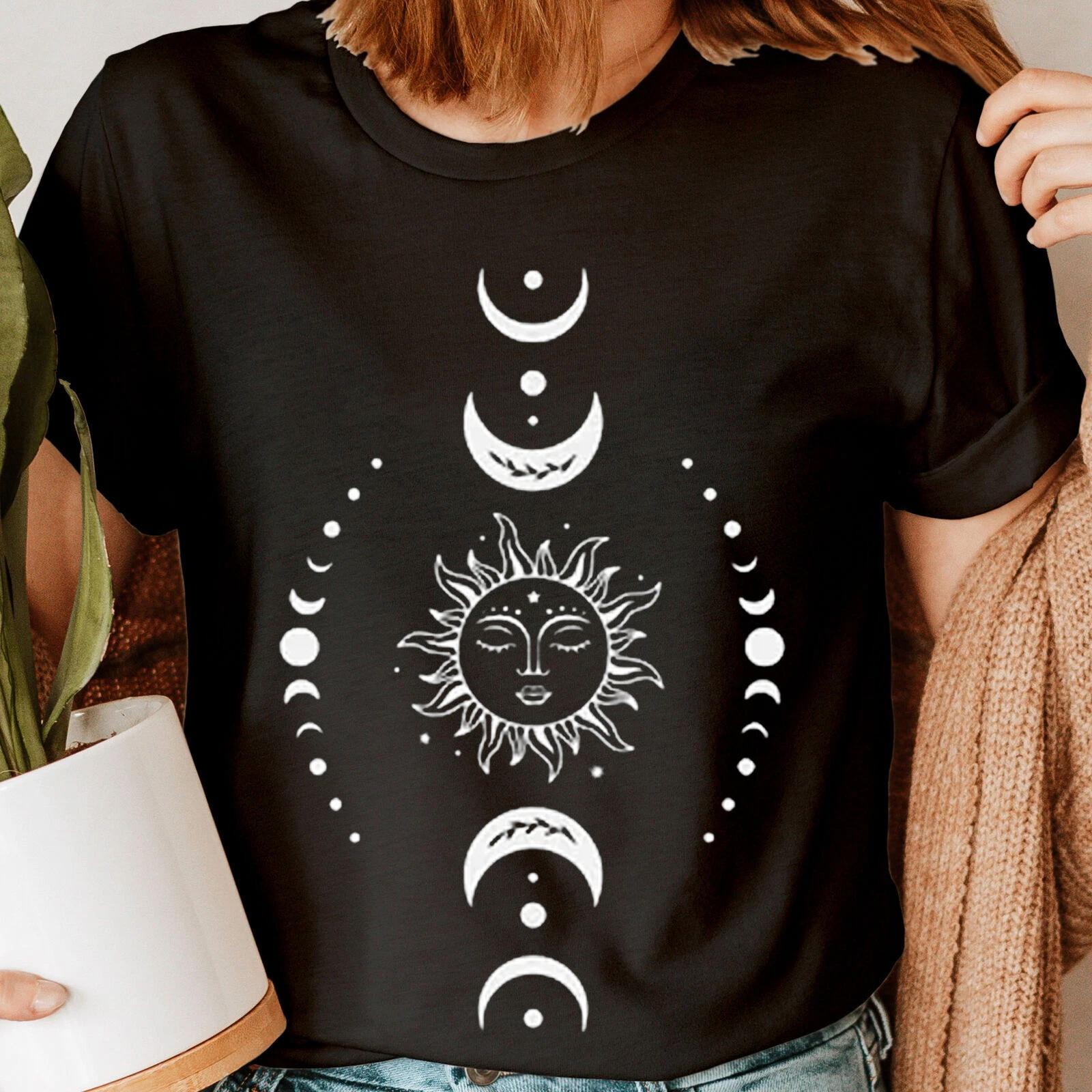 Sun Moon Celestial Gifts For Her Mystical Vintage Womens T-Shirts Tee Top XS
