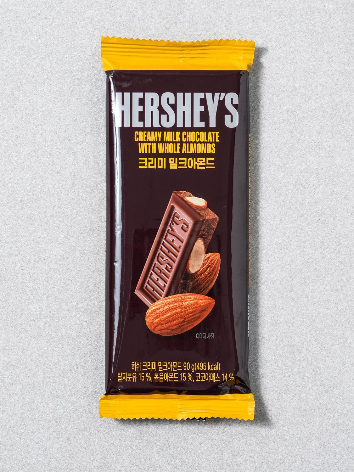 Lotte Hershey s Almond Large Chocolate Bar 90g 1ea