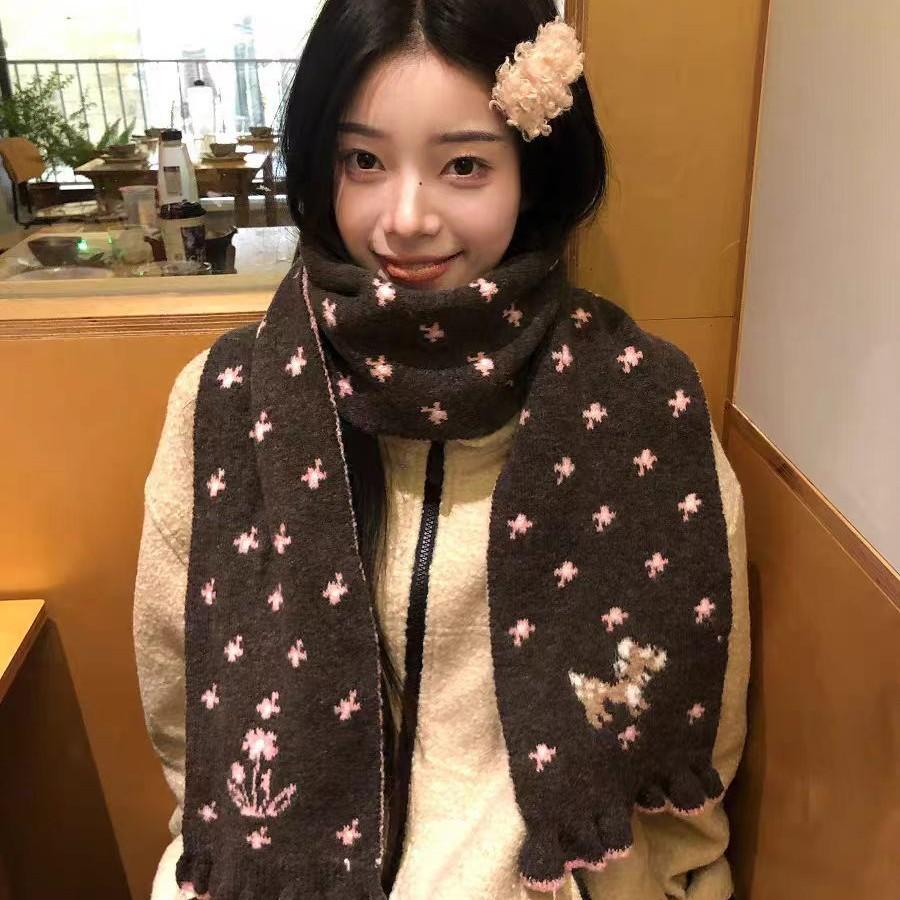 Cute Floral Deer Double-sided Knitted Wool Scarf Women's Winter Atmosphere Warm and Cold-proof Lace Neck Protection Scarf
