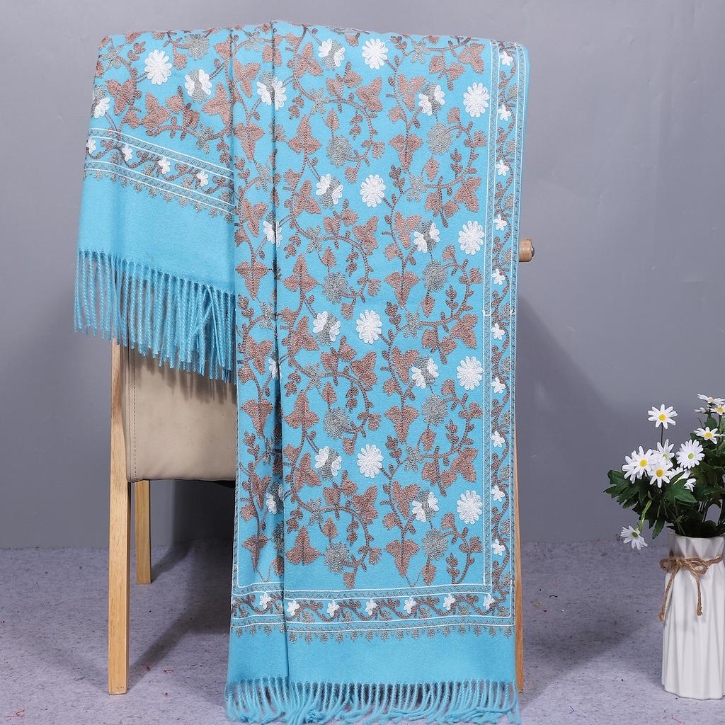Ethnic style embroidered new autumn and winter knitted faux cashmere scarf for women, thickened paisley embroidered shawl from Lijiang