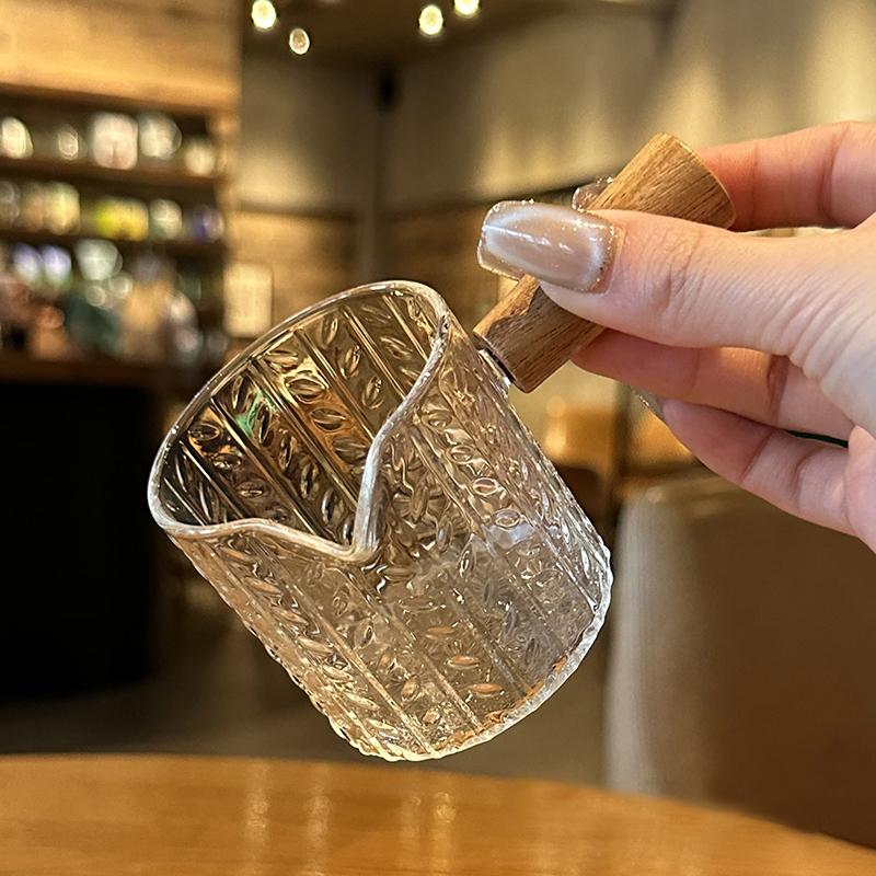 1Pc Wood Handle Glass Espresso Measuring Cup Diy Milk Jug Coffee Supplies Transparent Kitchen Measure Mug