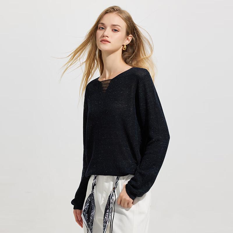 Tatou Women's Hollow V-Neck Pullover Knit Sweater