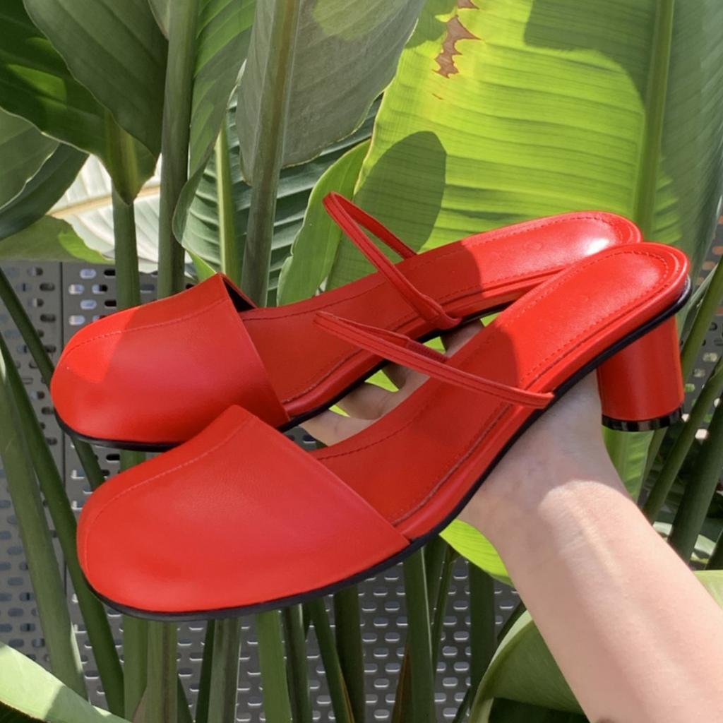 Summer Covered Toe Women's Mule Slippers Elegantly Slide on Outdoor Sandals