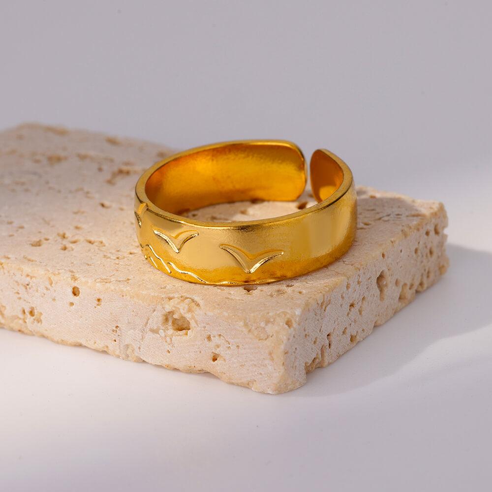 Stainless Steel Hollowed Rings Gold Color Open Finger Ring for Women Aesthetic Jewelry Accessories Birthday Gifts Anillos Mujer