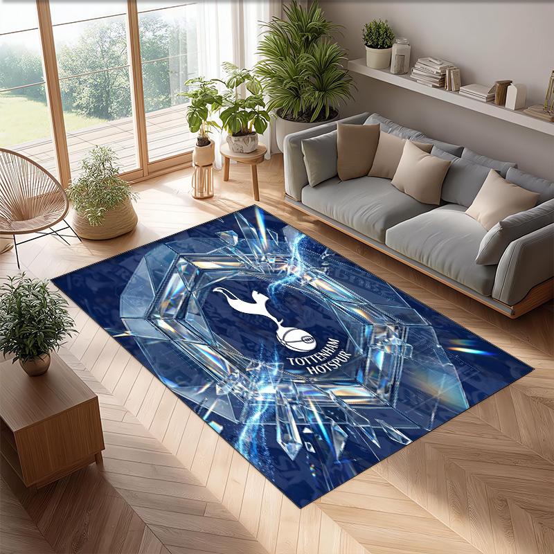 Tottenham Hotspur bedruckter Flanell-Teppich rutschfest weicher Polyester-Bodenbelag Indoor Dekorationsmatte für Schlafzimmer Wohnzimmer Sofa