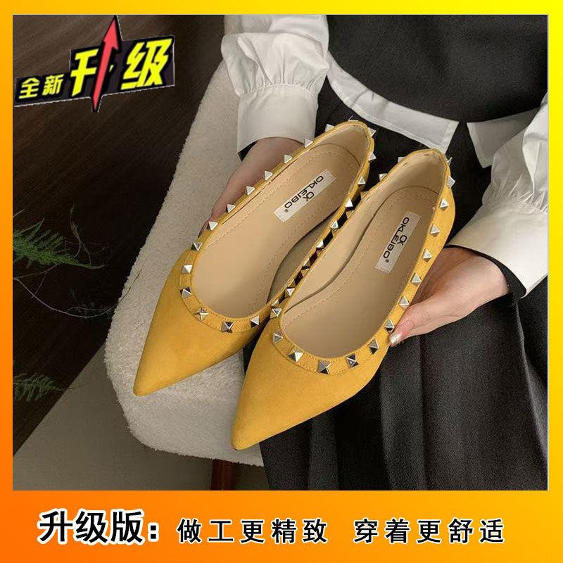 2025 new spring French suede rivet shoes women's versatile small fragrant commuter pointed flat shoes shallow single shoes tide