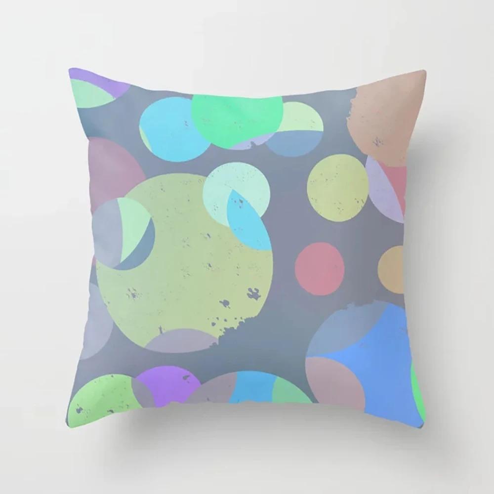 Decorative Pillowcase with Colorful Geometric Print, Desk Ornaments, Pillowcase for the Home, Living Room