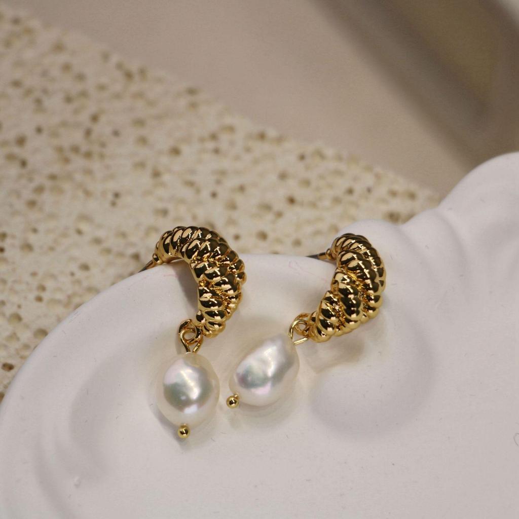 Gold-Plated Brass French Modern Croissant Baroque Pearl Earrings with 925 Silver Needle