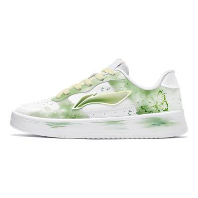 Încălțăminte pentru femei – Adidași