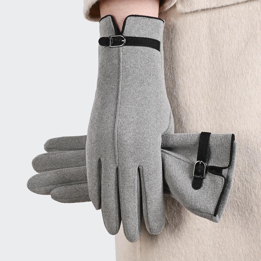 Women's Suede Velvet Bowknot Touchscreen Gloves - Warm & Cozy for Autumn/Winter