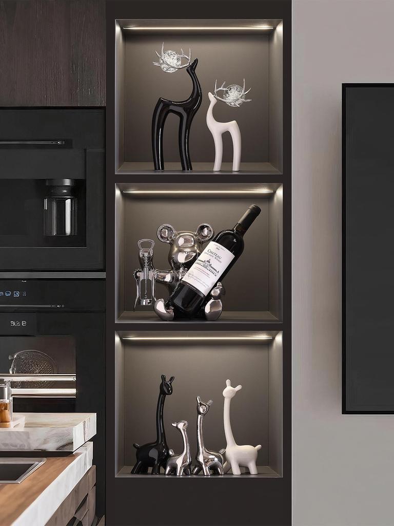 Fulu Luxury Living Room Tabletop Ornaments: High-End Decor for Wine Cabinets, TV Sideboards, and Housewarming Gifts