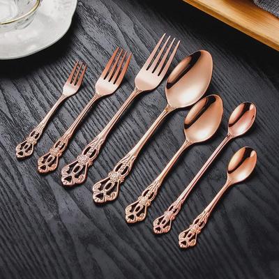 Elegante set da pranzo in acciaio inossidabile: Set di posate in rilievo con coltello da bistecca, cucchiaio da dessert, forchetta da insalata, cucchiaio da ghiaccio e set di posate in rilievo