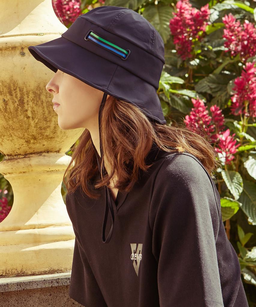 CREVE9 Signature Color Line Bucket Hat
