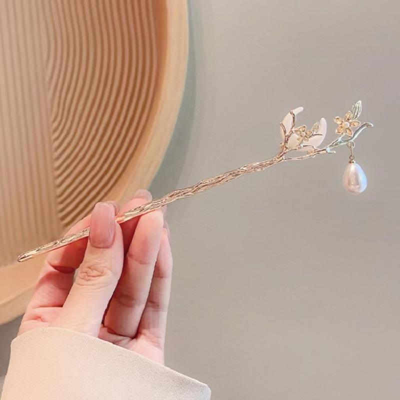 Mondförmiger Haarstab Metallzweig Haarnadel Haargabel Klassische chinesische Hanfu Haarschmuck für Mädchen Party Haarschmuck