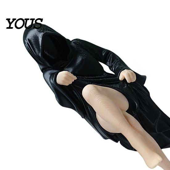 Niche Personality Ornament Black Robe Girl Ornament, Durable PLA Halloween Statue, Full of Fall Resistant Figurine Mystery Gothic Decoration Figurine,