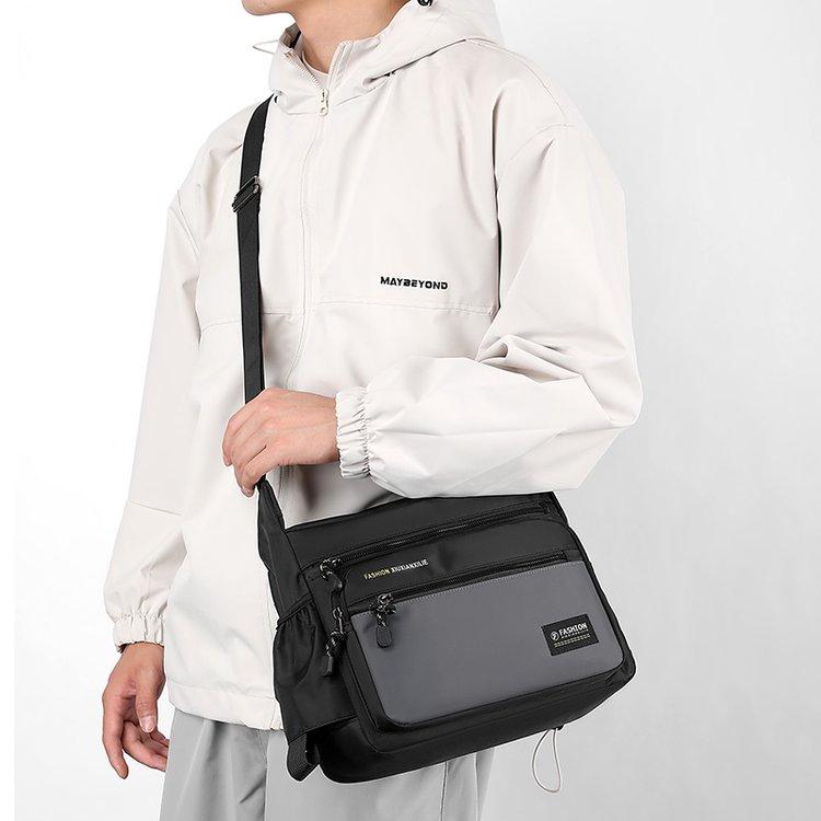 2024 Pánská taška Messenger Taška přes rameno Tašky přes rameno Men Small Sling Pack Do práce Business Vodotěsné batohy Oxford Tašky Satchel Peněženka