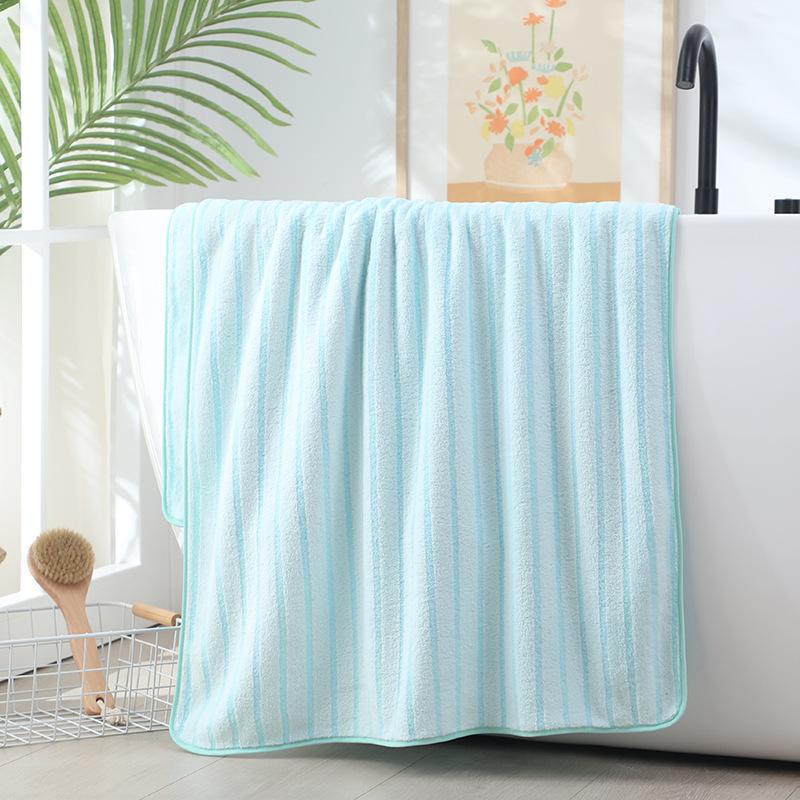 Stripe Bath Towel  , Soft, Absorbent, Quick-Drying, Refreshing & Durable. The Nap Blanket Is Very Suitable for Home, Beach And Outdoor Use
