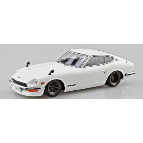 Aoshima Bunka Kyozai (AOSHIMA) 1/32 Scale Rakupla Snap Kit No. 15CU-WH Nissan S30 Fairlady Z Custom White Pre-Colored Plastic Model Kit (Automobile)