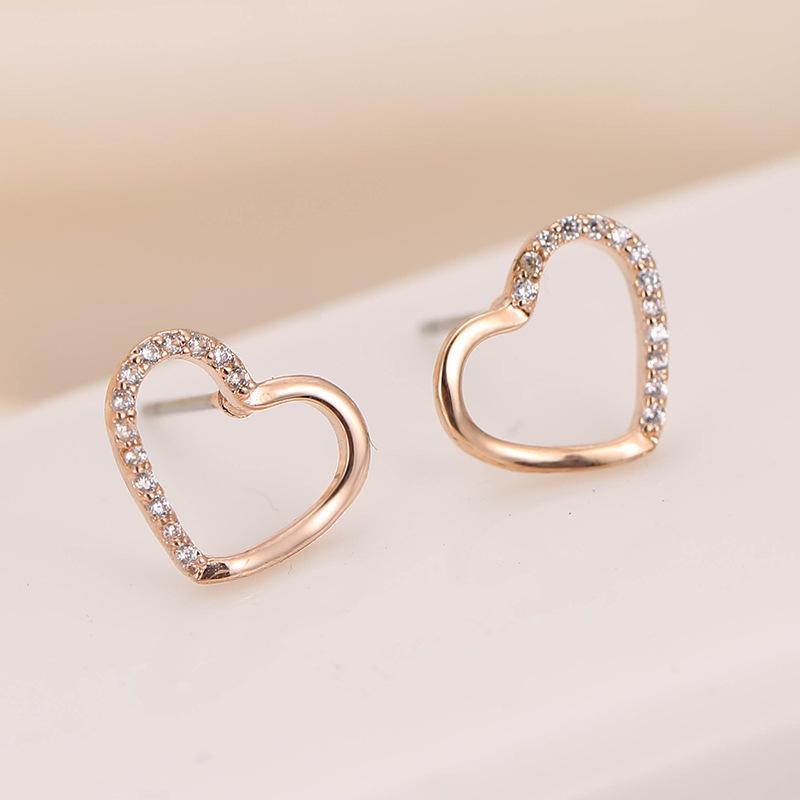 Elegant Rhinestone Heart Stud Earrings - Simple Metal Jewelry for Women