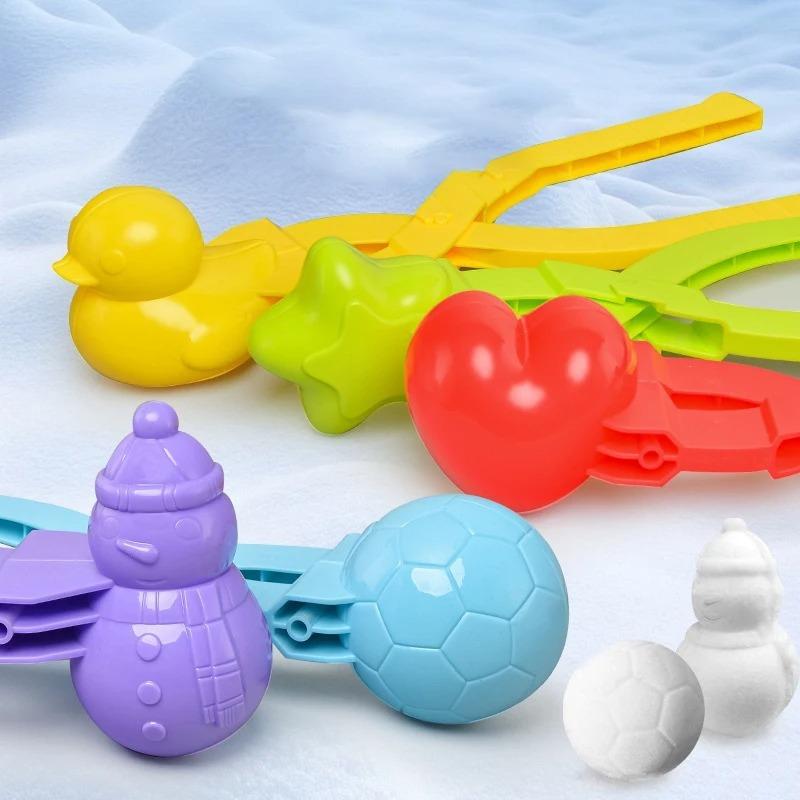 4pcs Snowball Maker Duck Snowman Heart Shape Snow Toy with Ergonomic Handle Winter Snowball Fight Maker Tool Clip