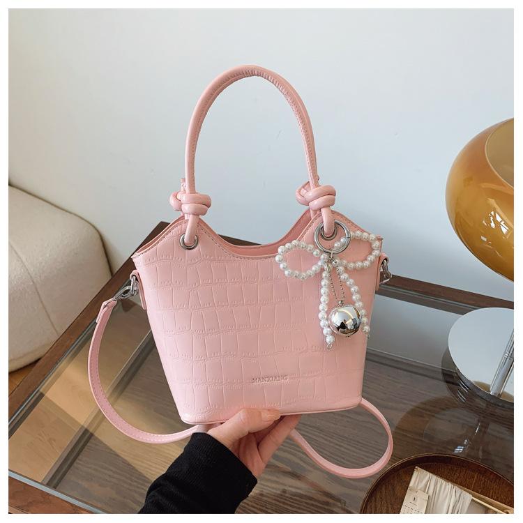 New summer small bag women's versatile fashion shoulder messenger bag popular portable bucket bag