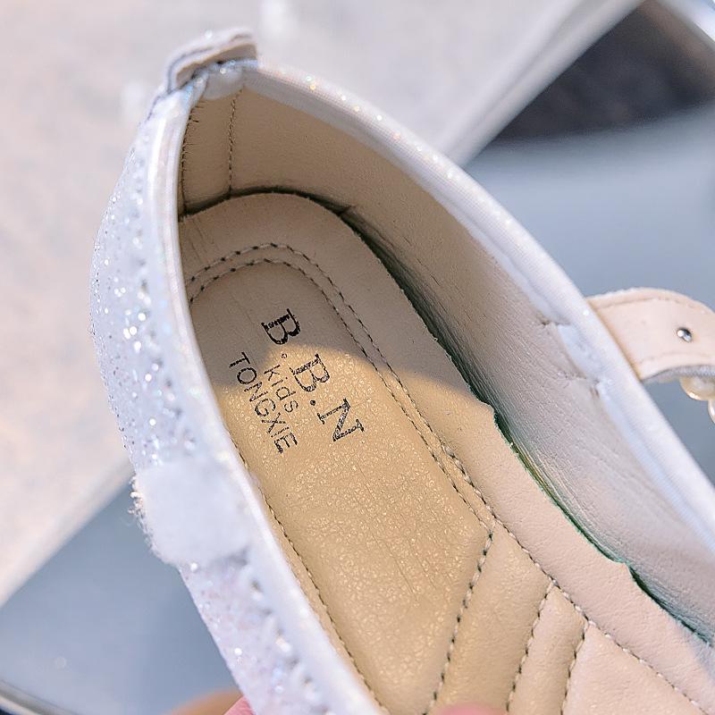 Herbst 2025 Koreanischer Stil Glänzende Prinzessinnen-Mädchenschuhe mit geschlossenem Zeh und weicher Sohle für Bühnenauftritte