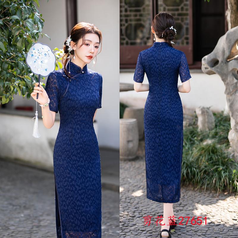 Red cheongsam skirt new improved young temperament spring and summer flower-cut long short-sleeved cheongsam