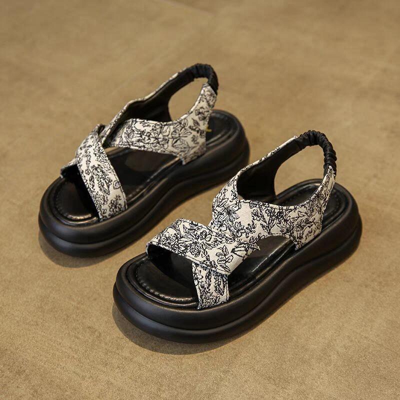 

Roman sandals women s summer wear 2025 new comfortable skirt casual versatile platform sports beach shoes 40 белый