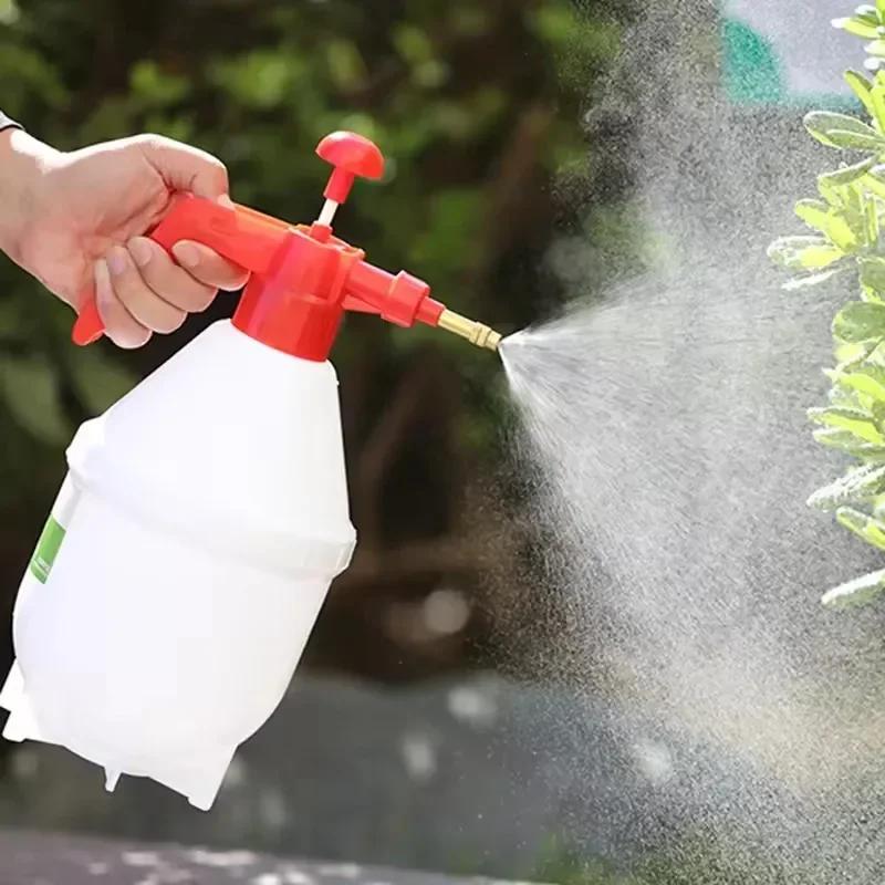 

0.8L Car Wash Pressure Spray Bottle | Automatic Cleaning Pump Sprayer | Pressurized Water Gun for Car Detailing, Foam Washing