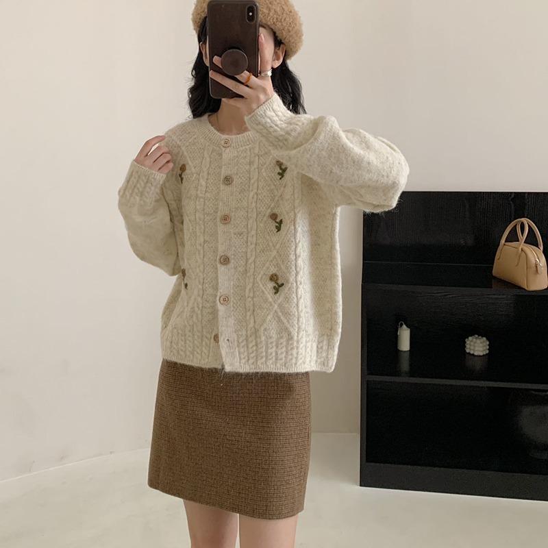 New Women's Clothing Tops, Autumn Clothes, High-end Sweaters, Women's Loose Long-sleeved Jackets, Women's Knitted Cardigans