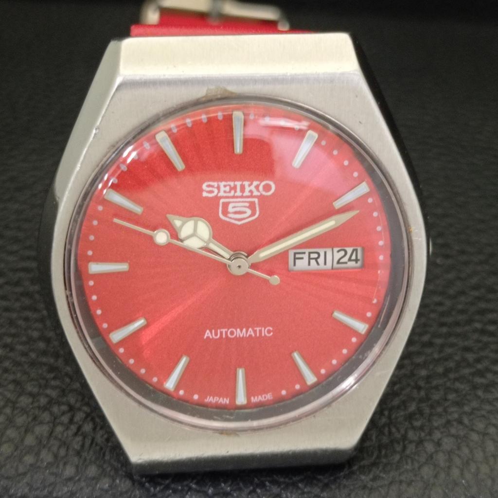 VINTAGE SEIKO 5 AUTOMATIC 6309A JAPAN MENS RED COLOR DIAL WATCH a701474-5 R206b-a701474