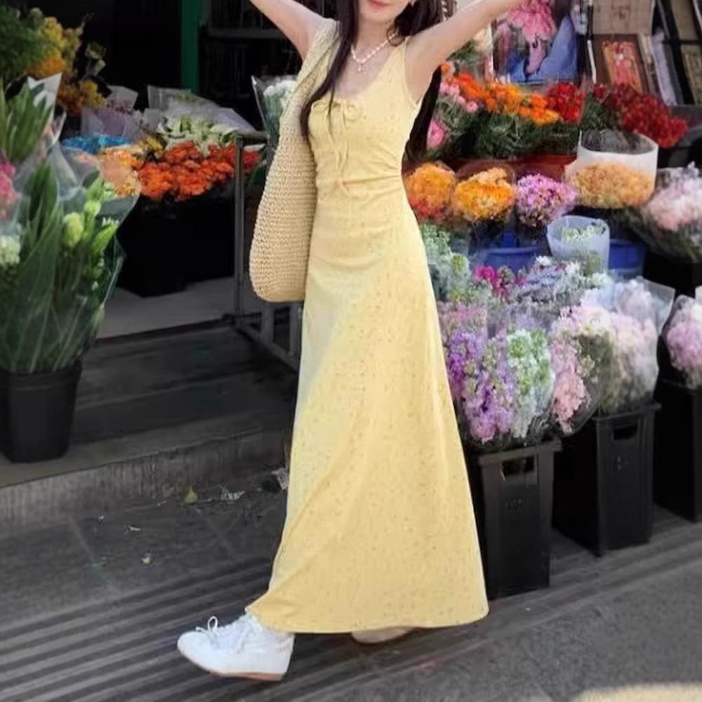Yellow Gentle Wind Floral Dress Women's Summer New French Suspender Skirt Seaside Vacation Long Skirt