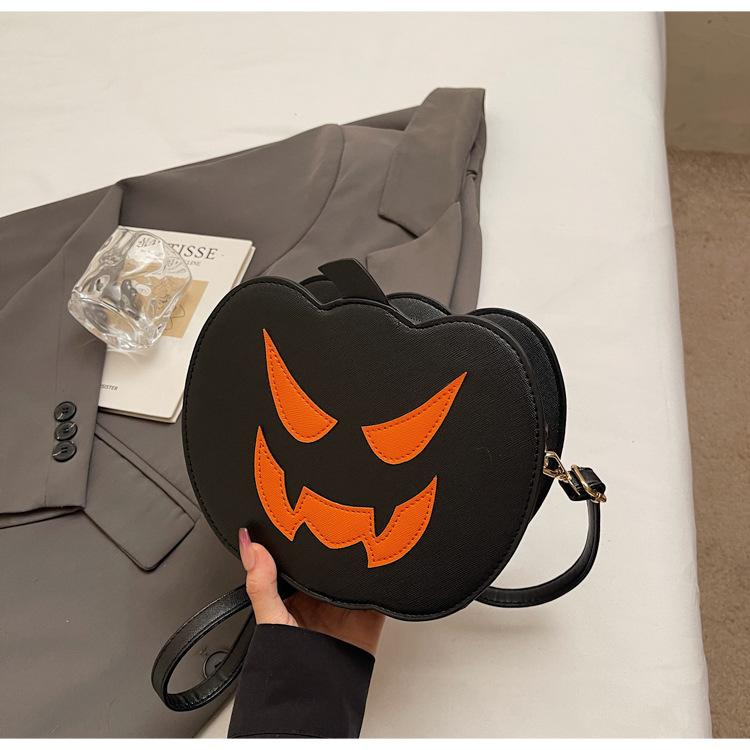 Halloween Funny Pumpkin Bag 2025 New Fashion Contrasting Colors Personality Creative Trendy Shoulder Women's Bag Cartoon Crossbody Bag